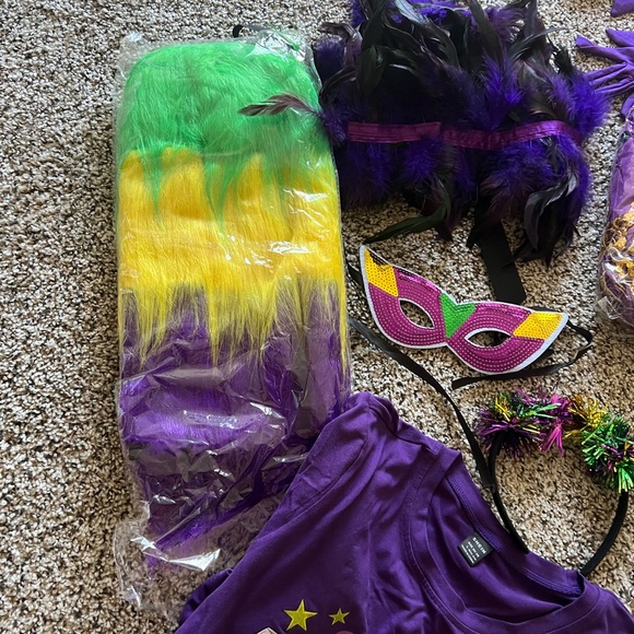 Mardi Gras bundle - Picture 3 of 11